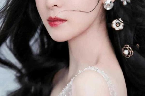 张碧晨个人资料，张碧晨的星盘