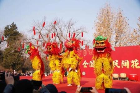 北京龙潭湖庙会的民俗文化