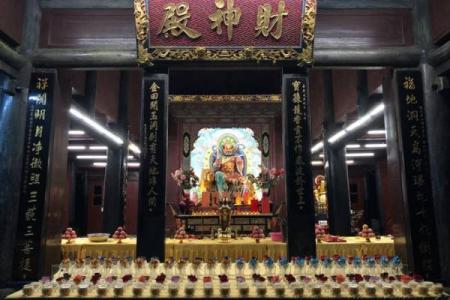 财神爷摆放位置厂房，厂子财神爷怎么摆放？