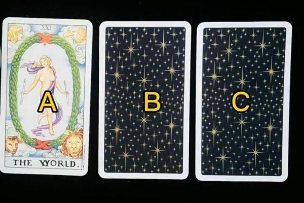 塔罗测试：TA在恋爱中，有可能精神出轨么？
