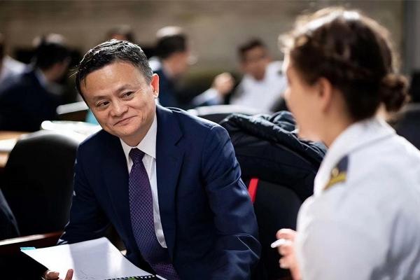 马云八字命重几两 马云命重几两