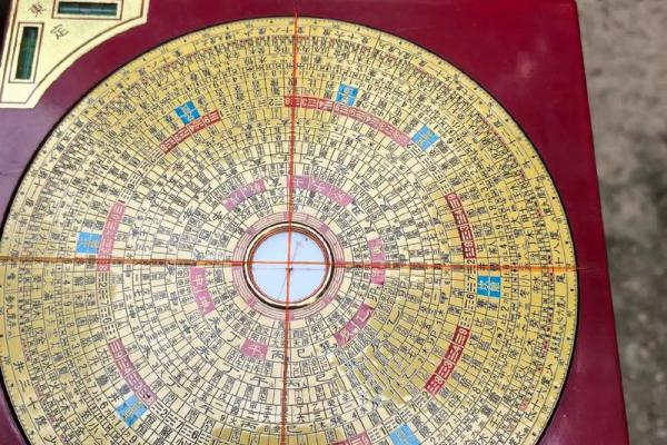 怎样看坟墓风水宝地? 怎样看坟墓风水宝地?