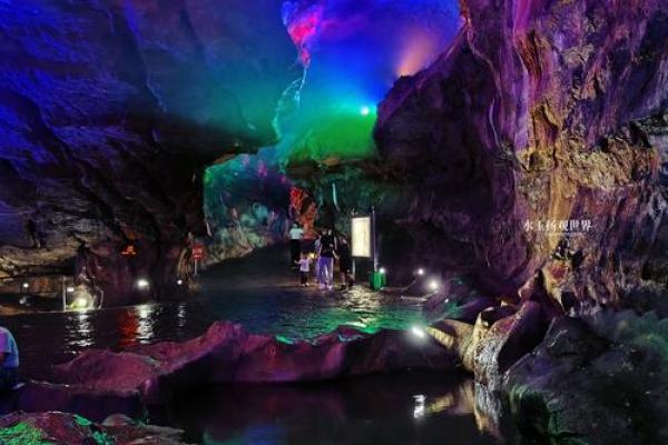 岩洞风水绝地 岩洞风水绝地