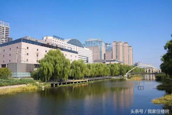 风水解读梦见高楼倒塌没砸到自己是什么预兆 风水解读梦见高楼倒塌没砸到自己是什么预兆