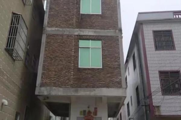 房子旁边有个小房子风水好吗 房子旁边有个小房子风水好吗