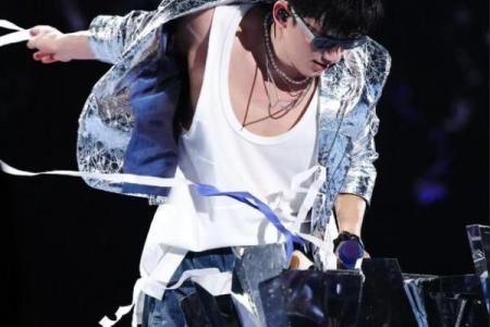 “百变张杰”性格如何？深度解析张杰的星座特质