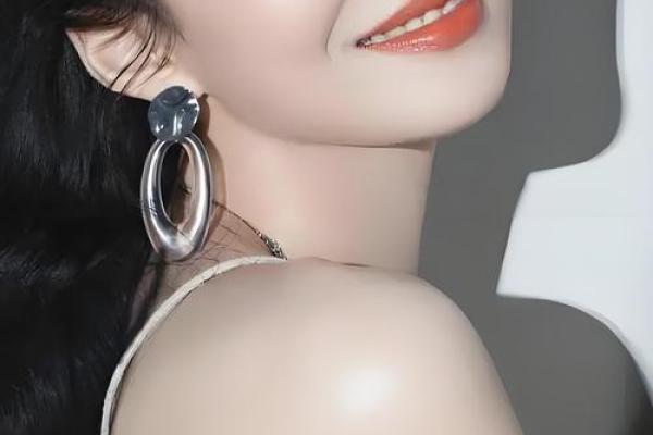 张韶涵紫薇斗数