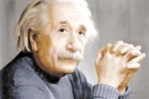 爱因斯坦到底是什么星座